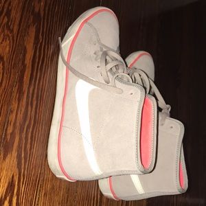 Nike Lifestyle Sneakers